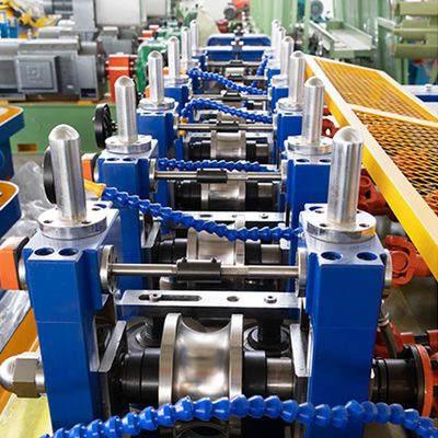 Steel Pipe Making Machine Erw Tube Mill with Main Motor Power of 220KW and Cutting System of Cold Cutting Saw at Nanyang